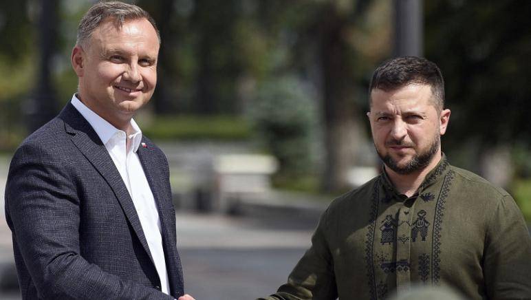 40万大军威胁对俄开战?话锋突转<strong></p>
<p>eth官网</strong>,波兰总统怒斥:乌克兰不懂感恩