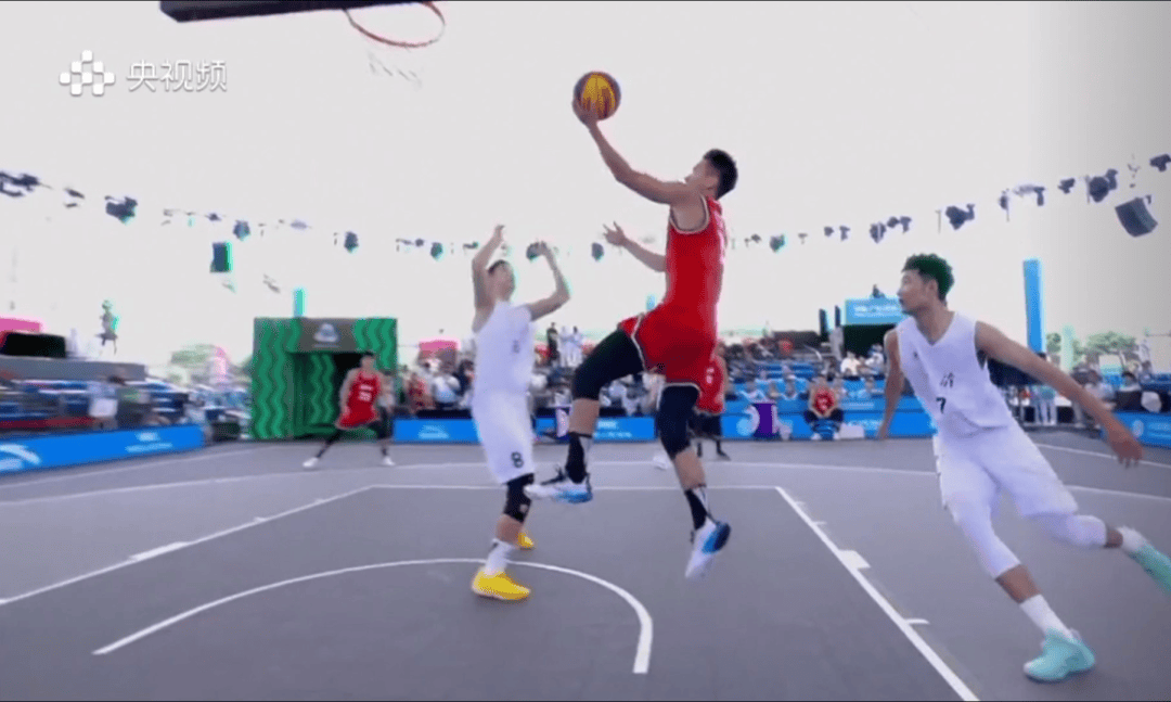 全运会男子三人篮球赛<strong></p>
<p>eth官网</strong>,陈国豪、周泽源代表广东队出战,战胜江苏队取得开门红!