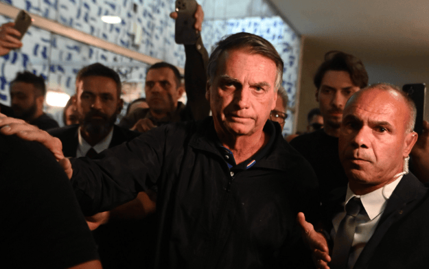 4：0全票否决，27年刑期！总统政变罪坐实，特朗普出面求情也没用，巴西政坛迎来大变动？