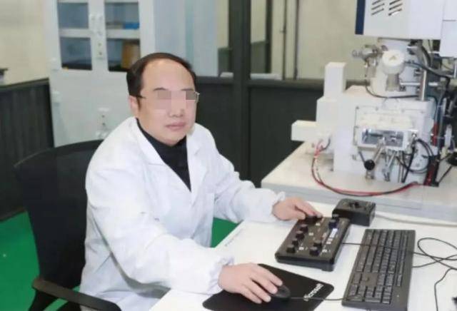 大骗子成了首席科学家<strong></p>
<p>比特币最新价格</strong>,起底郭某