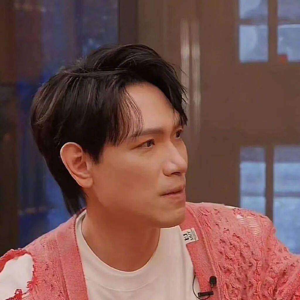 “杨宗纬被曝是恶邻”上热搜！本人回应：想为社区做点事<strong></p>
<p>比特币价格</strong>，没想到陷入风波