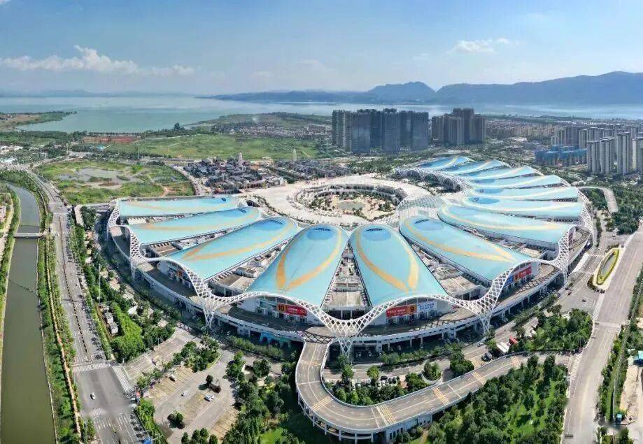 跟着赛事游昆明|一路景观如画<strong></p>
<p>比特币今日行情价格</strong>!2025上合昆明马拉松路线图最新公布→