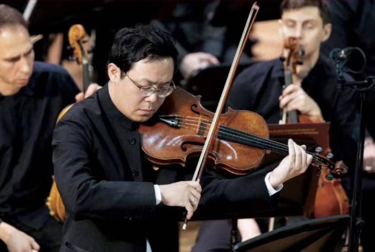 《弦上的浪漫:张铠麟演奏中提琴经典作品选》奏响中提琴的时代交响
