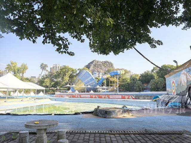 柳州雀儿山公园水上世界要拆迁<strong></p>
<p>比特币今日行情价格</strong>?园方回应