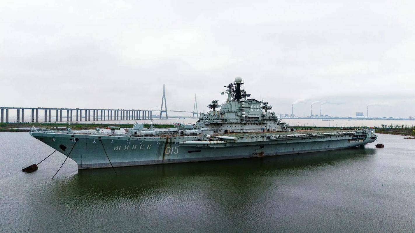 美媒:世界都被骗了<strong></p>
<p>比特币价格今日行情</strong>,中国偷偷打造10艘航母,8艘做好了战斗准备