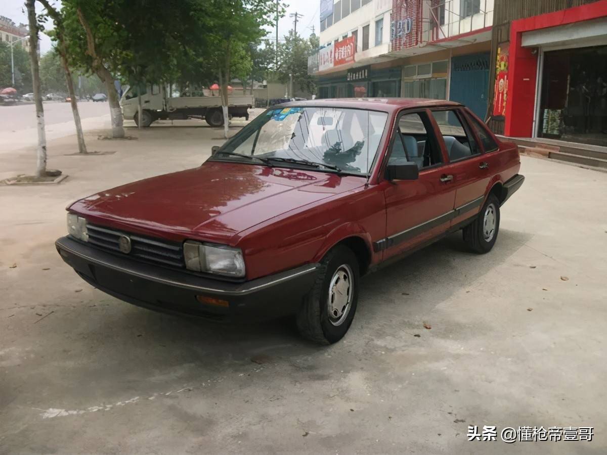 无间道?山西警察中队长抢运钞车<strong></p>
<p>比特币价格今日行情</strong>,被同事百发子弹乱枪击毙