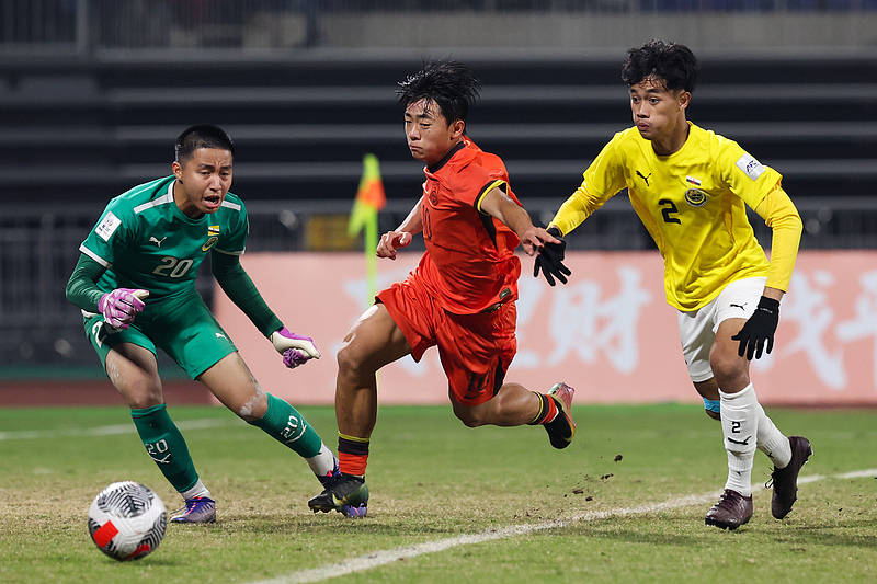 U16国足让中国球迷继续“过年”<strong></p>
<p>比特币最新价格行情</strong>,对手再弱,连续踢出两位数比分也非易事