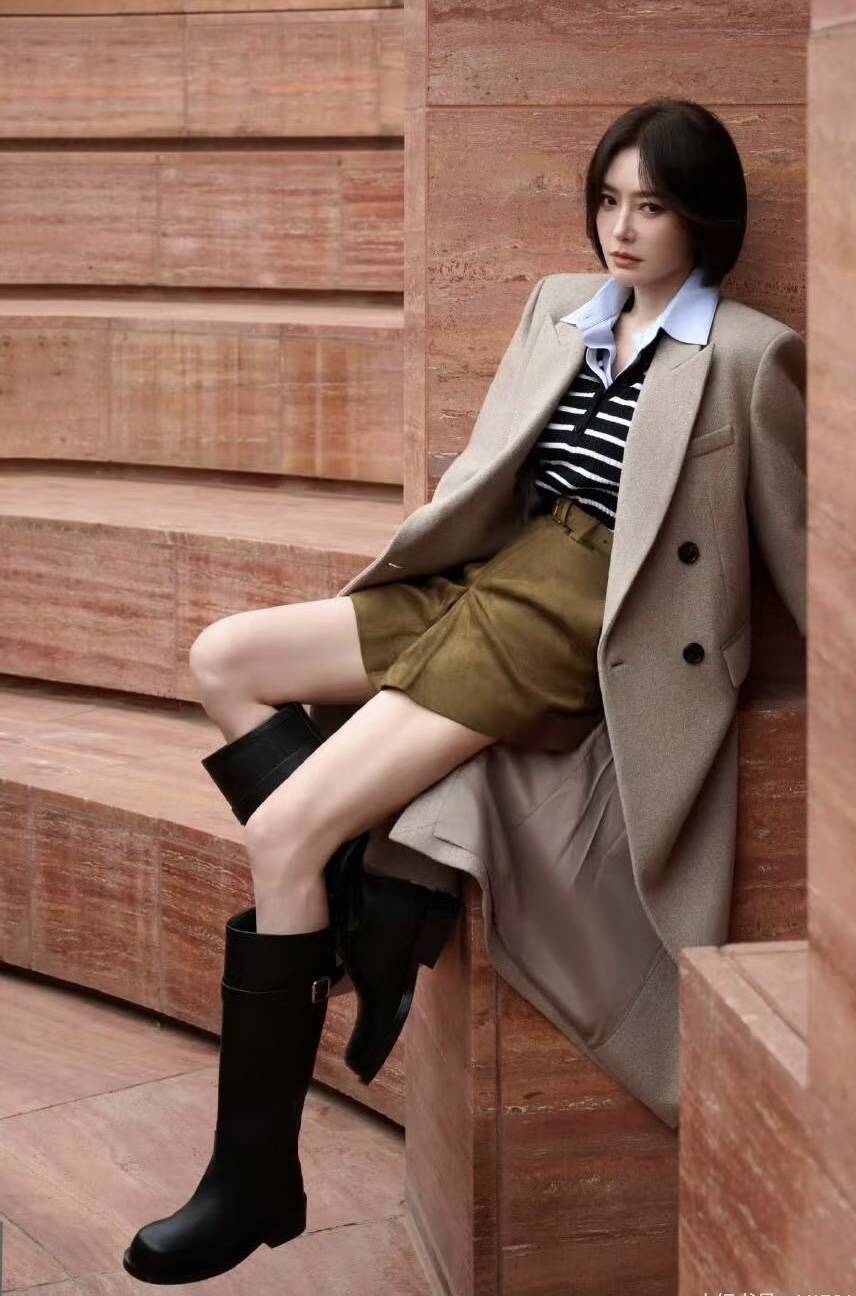 巩俐、梅姨、高圆圆...Power女性冬天少不了一件驼色大衣<strong></p>
<p>比特币最新价格行情</strong>!