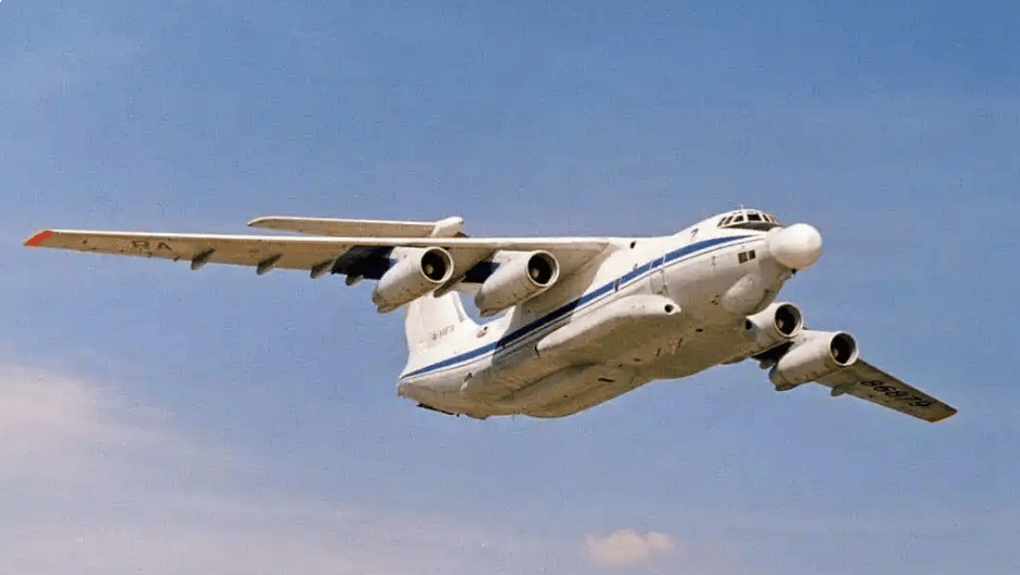 乌克兰发动夜间远程袭击<strong></p>
<p>一个比特币要挖多久</strong>,俄罗斯唯一一架激光武器试验机被毁,预警指挥机测试机也遭破坏