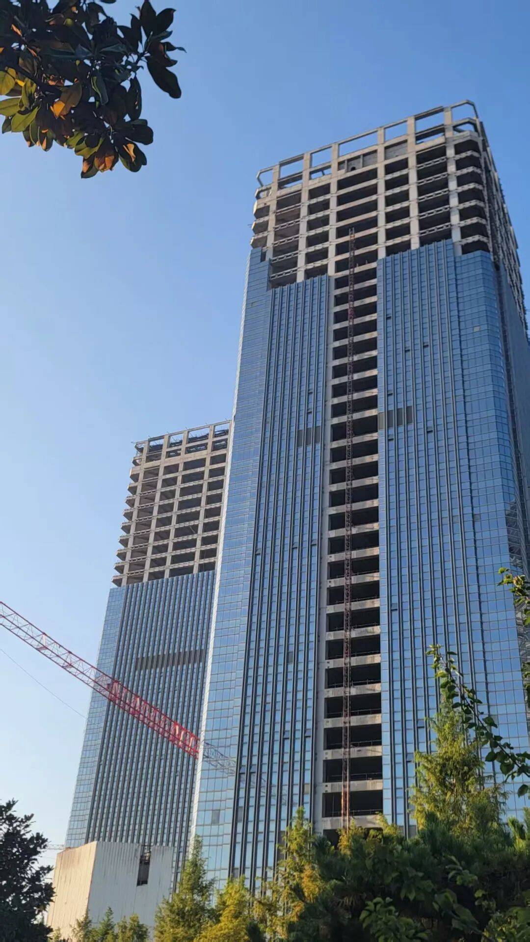 西安地标“双子塔”荒芜十年<strong></p>
<p>比特币怎么挖</strong>,7.48亿起拍