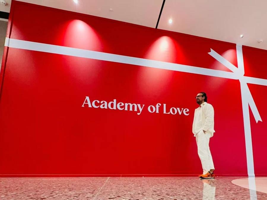 法国人在上海开店<strong></p>
<p>比特币行情最新价格</strong>,只卖白色衣服竟然火了丨上海滩上洋掌柜