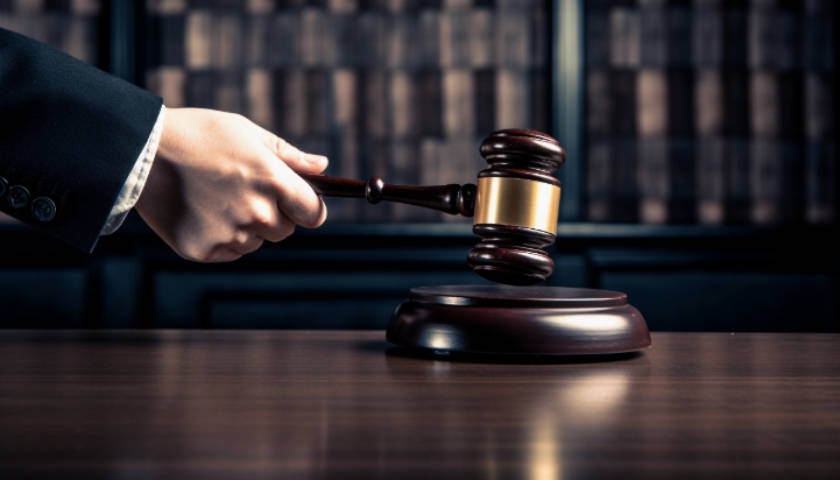 从云南一路贪腐到西藏，今年落马的首个正部级“老虎”被公诉