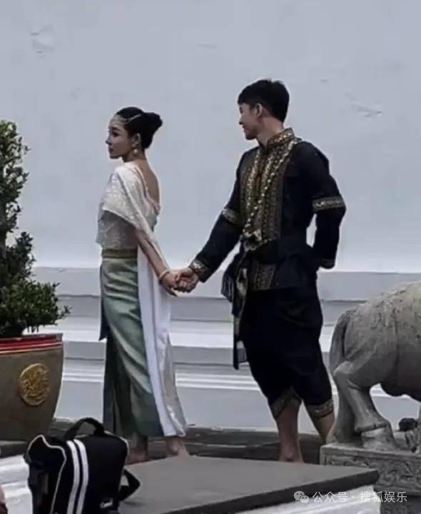 又一对魔幻的圈内姐弟恋曝光<strong></p>
<p>比特币走势</strong>!这组合有点太超前了......