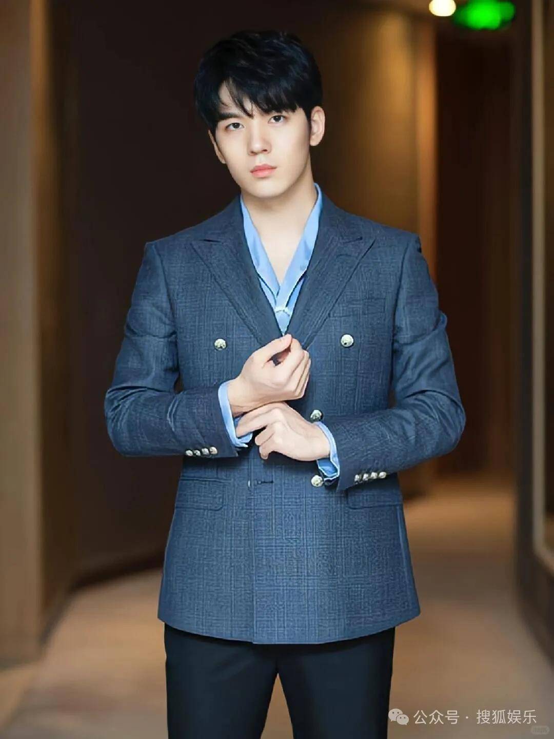 又一对魔幻的圈内姐弟恋曝光<strong></p>
<p>比特币走势</strong>!这组合有点太超前了......