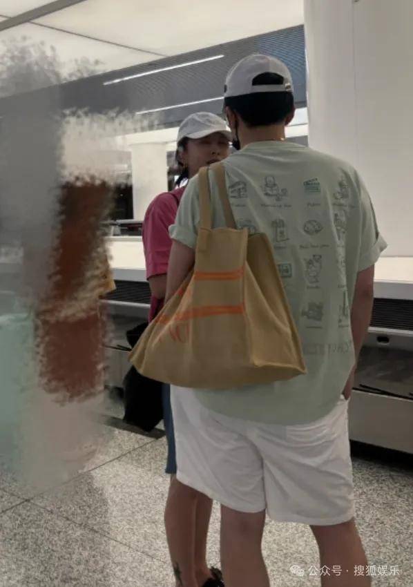 又一对魔幻的圈内姐弟恋曝光<strong></p>
<p>比特币走势</strong>!这组合有点太超前了......