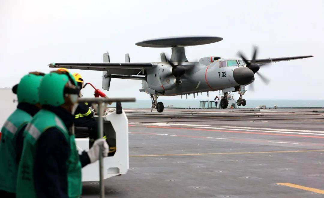 美媒:中日空战将一边倒<strong></p>
<p>比特币最新行情</strong>,不仅靠最强4.5代歼15,解放军还有杀招