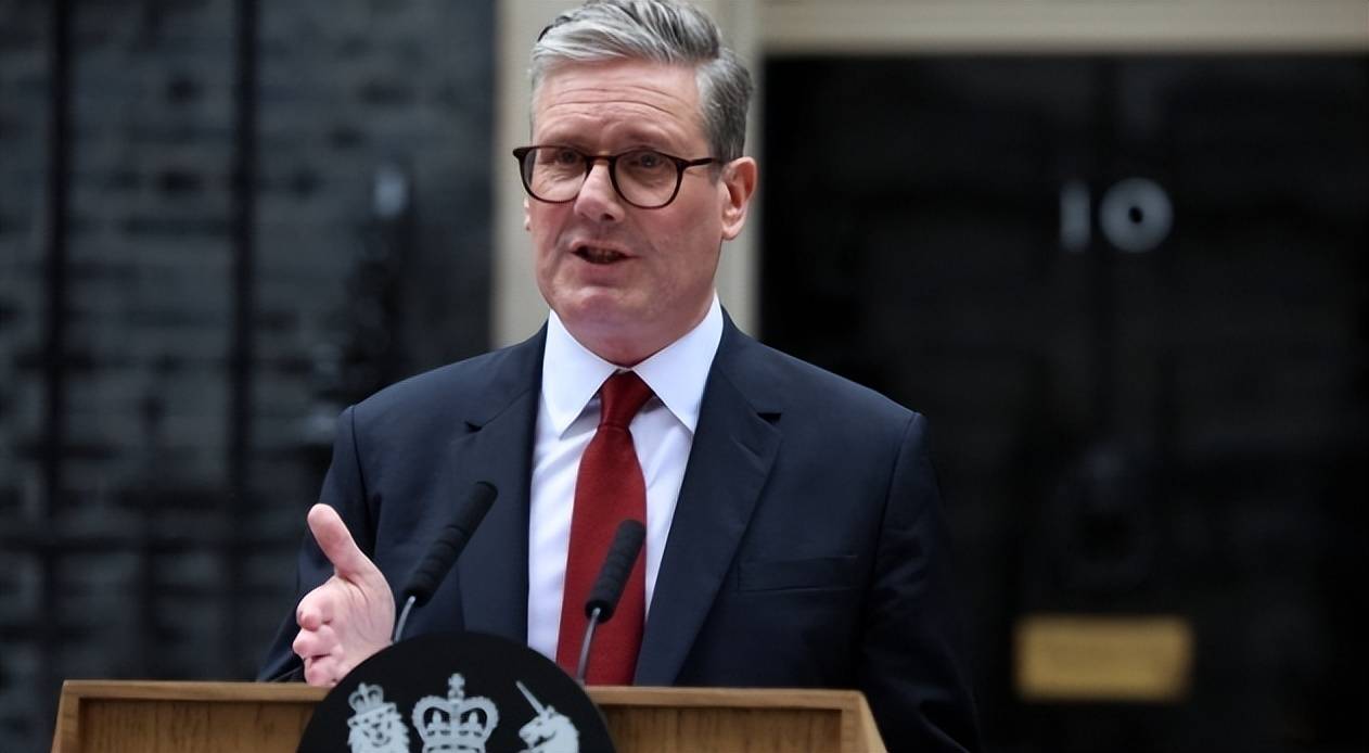 事情闹大了!俄军发射导弹<strong></p>
<p>比特币最新行情</strong>,乌克兰大坝被炸断,泽连斯基向美欧求助,特朗普直接把话说透