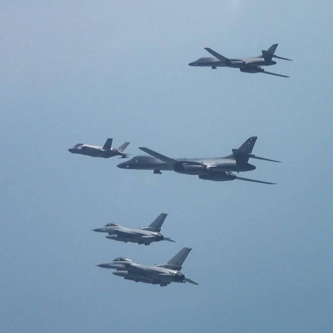 美轰炸机来了<strong></p>
<p>比特币美元实时行情</strong>，不许中国改变现状？遇上歼16，将重现猎火鸡名场面