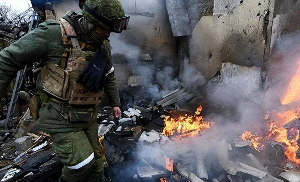 绍伊古警告：东方联盟已成型<strong></p>
<p>比特币美元实时行情</strong>，北约东扩的“双倍反击”来了