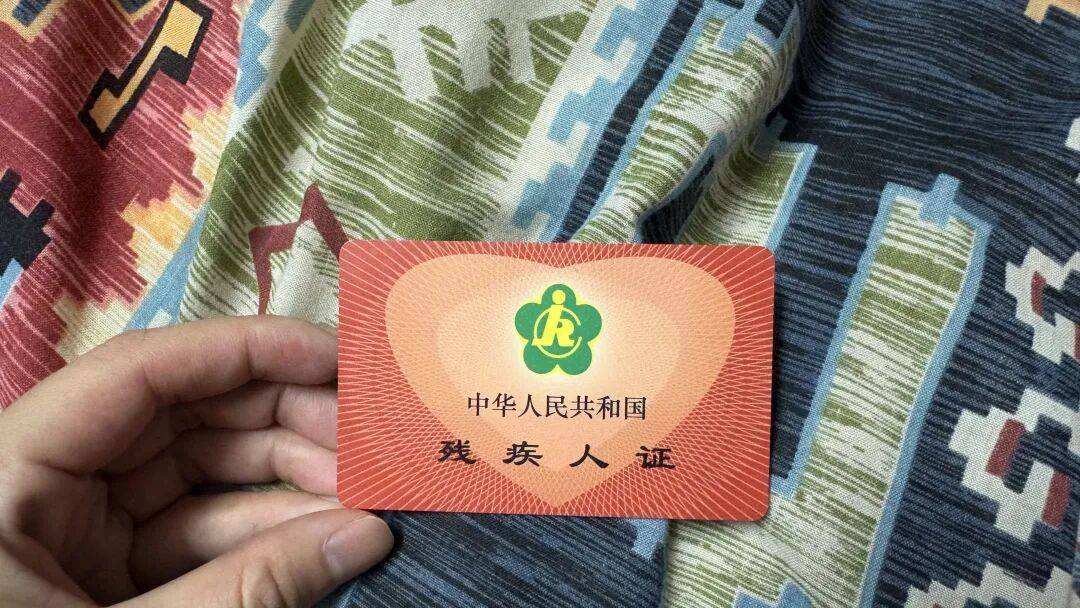 大反转:不是假的!当事人发声<strong></p>
<p>比特币美元实时行情</strong>,视频发布者道歉