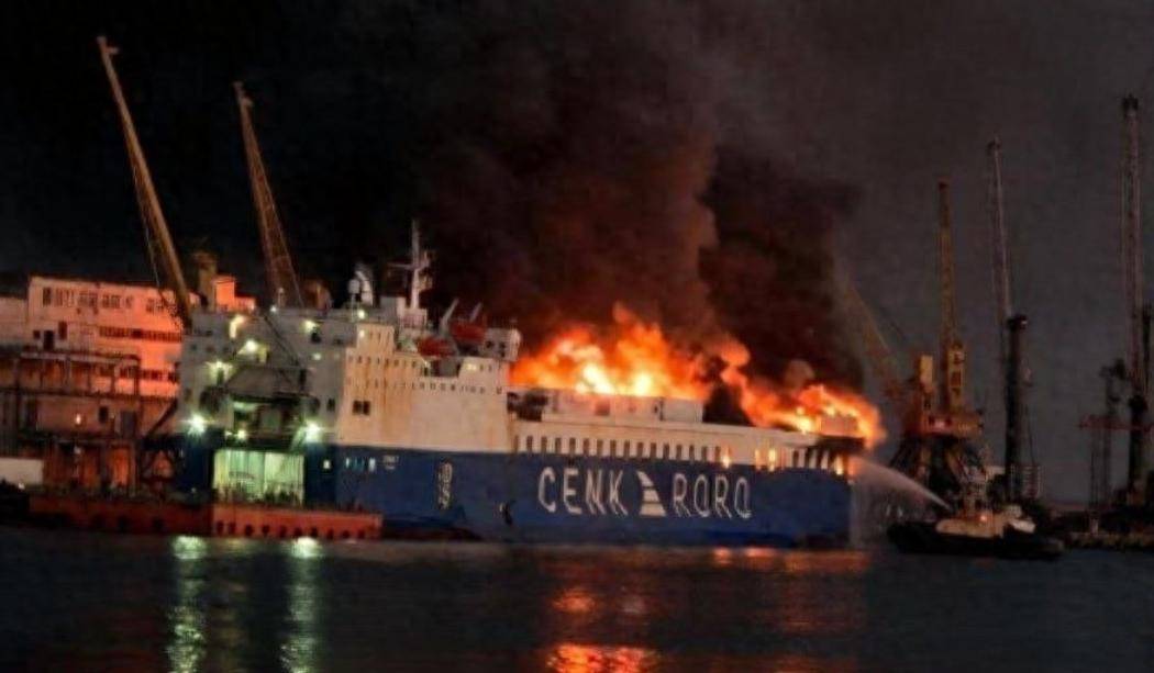 说到做到!普京下令导弹突袭,敖德萨港土耳其船被炸,物资成火海!