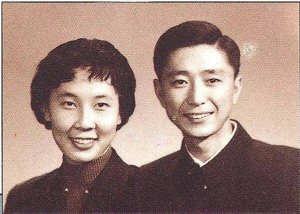 钟瑞去世<strong></p>
<p>比特币美元</strong>!宋世雄永别爱妻!