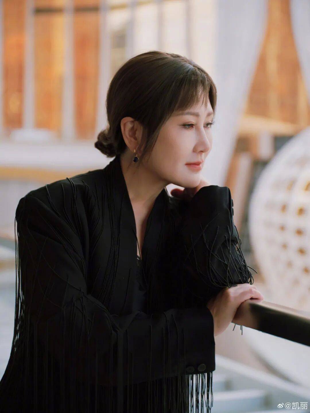 63岁女演员张凯丽晒照<strong></p>
<p>比特币美元</strong>,黑丝袜配高跟鞋,曾表示:年龄阻挡不了追求美的脚步