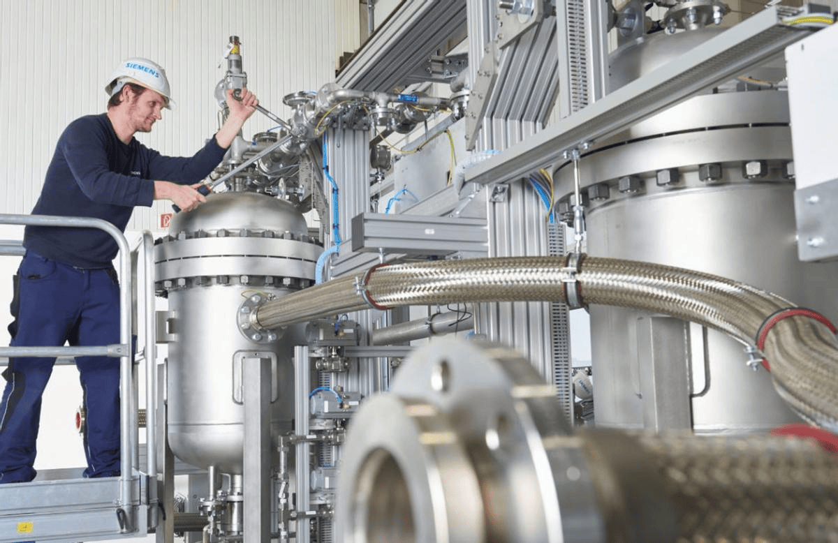 中德“离婚”已成定局?德国代表团访华从北走到南<strong></p>
<p>比特币挖矿</strong>,只求中国伸手相助