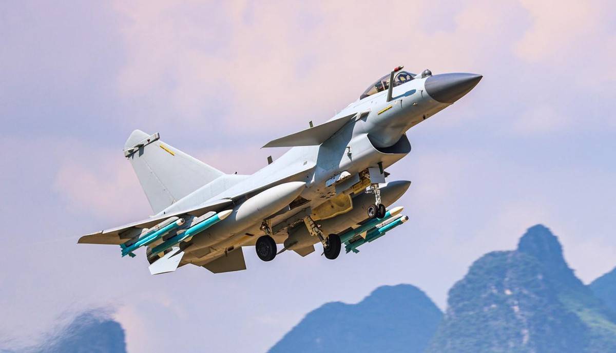 埃及斥资4亿美元<strong></p>
<p>比特币汇率</strong>，订购中国战机WJ-700，距歼-35只差一步！会有更多国家跟风吗？