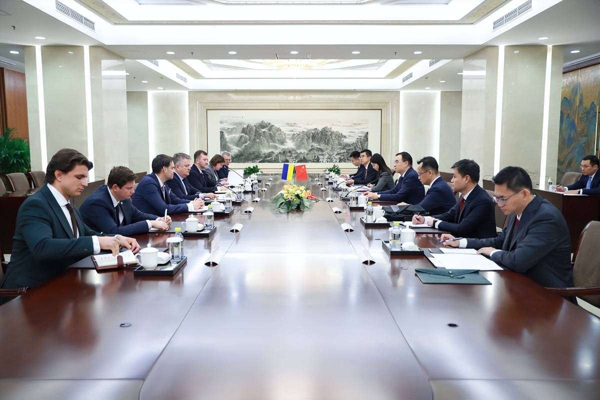 泽连斯基终于点头<strong></p>
<p>比特币钱包</strong>，称乌克兰军队可以撤军顿巴斯，符合美俄诉求！普京向欧洲抛出橄榄枝