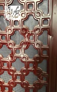 日日惊恐<strong></p>
<p>比特币暴跌</strong>！上海夫妻持斧逐户砍砸邻居家门！居民：多年噩梦...