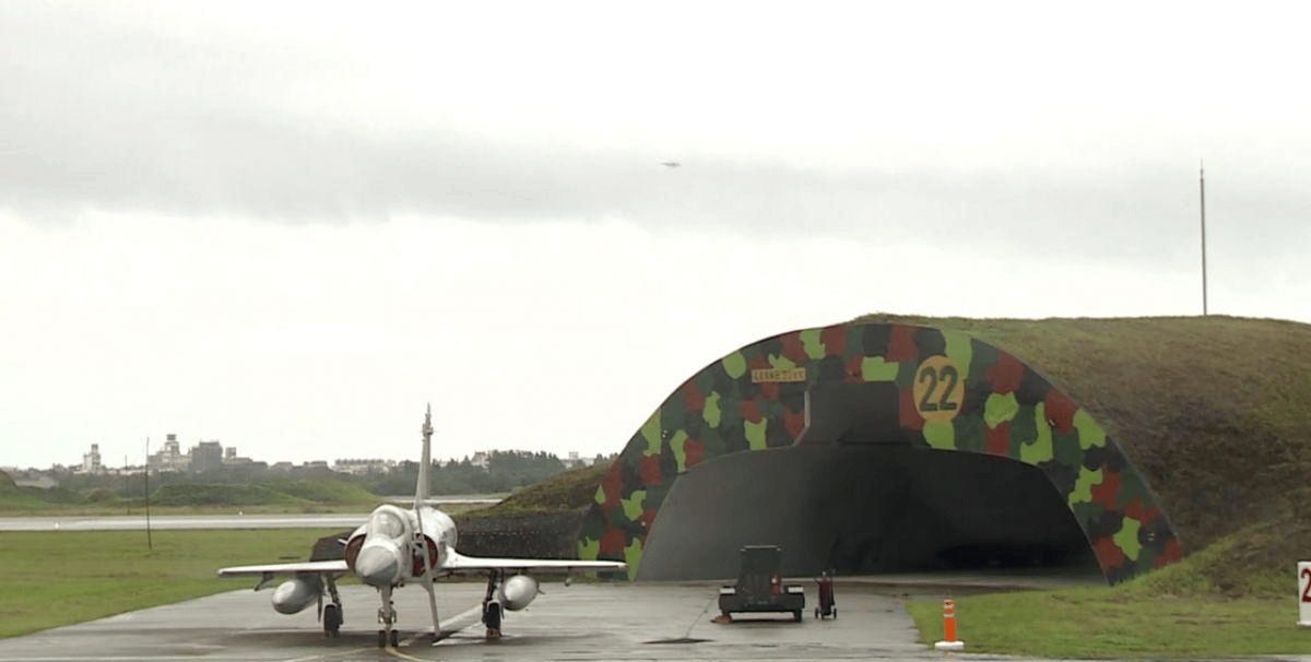 12月30日<strong></p>
<p>挖比特币</strong>，解放军公布驻幻影2000机场的实时画面：让台军彻底死心