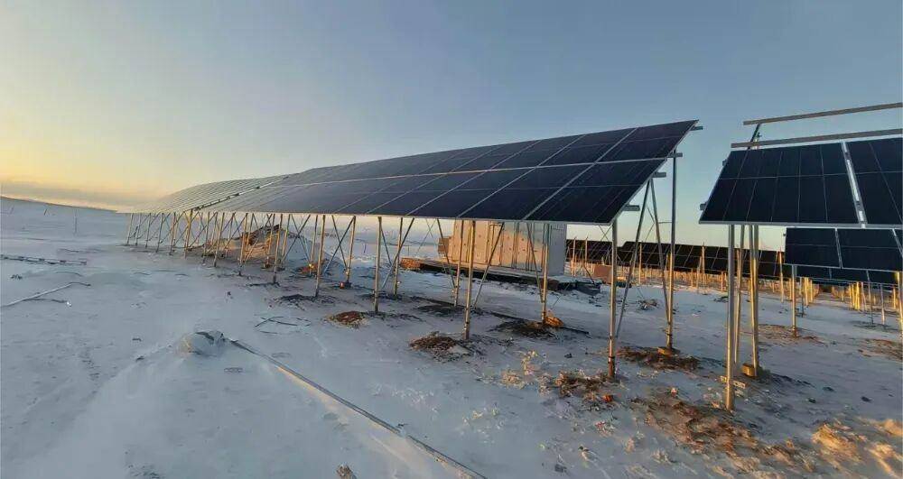 常州夫妻把充电桩卖到70国<strong></p>
<p>挖比特币</strong>，干到全球第一，年入40亿，即将IPO