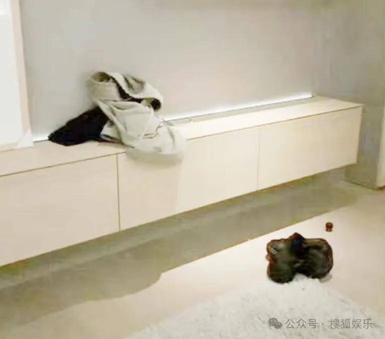 刚开年又曝一对相差15岁的恋情？他这一周两段绯闻真是连环暴击啊<strong></p>
<p>比特币中国</strong>！