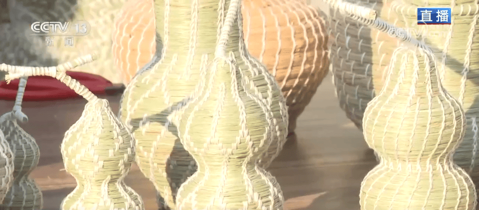 人气旺、消费火<strong></p>
<p>比特币中国</strong>，热气腾腾！各地市场活跃繁荣 “年经济”释放“新”热度