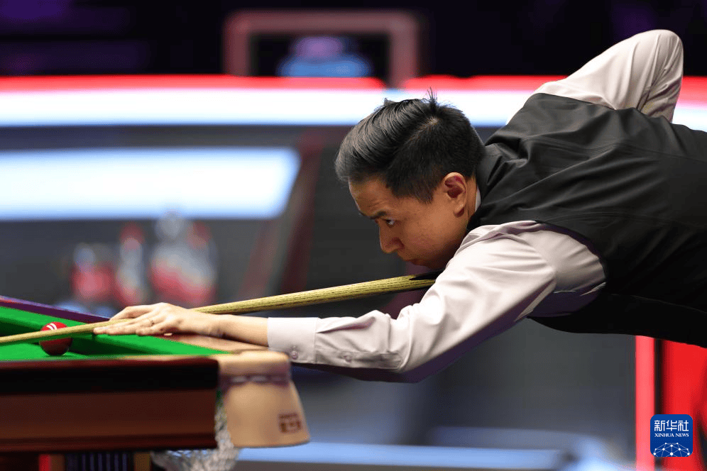 斯诺克大师赛-肖国栋吴宜泽晋级八强 四分之一决赛相遇