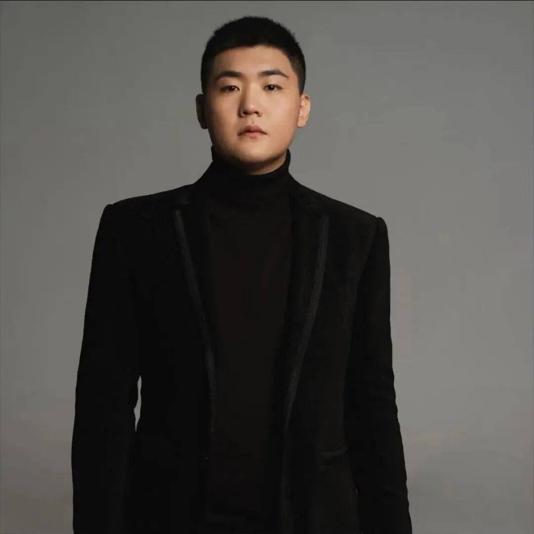 刚刚！闫学晶儿子道歉：“娘的错<strong></p>
<p>比特币价格实时行情</strong>，儿子担！感谢大家的监督批评！我们错了”