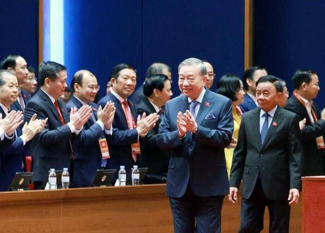 作为公安部长出身的苏林<strong></p>
<p>比特币交易网</strong>，推动与中方建立“3+3”机制，中越给世界打了个样