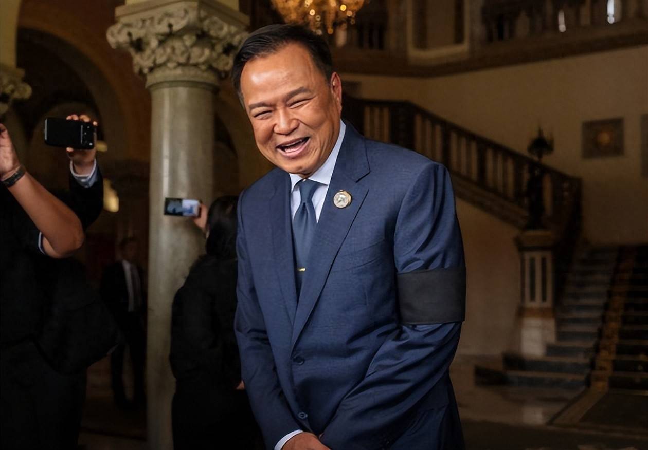 泰国选出最亲华总理<strong></p>
<p>比特币减半</strong>，自称是中国人后代，20年来首位连任成功，中方送上祝贺！