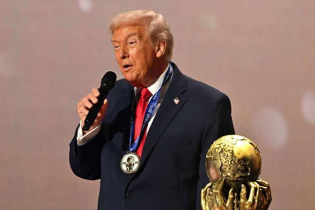 世界杯转播权谈崩<strong></p>
<p>现货托管</strong>，33亿人无法观看，FIFA高管来华能解决问题吗